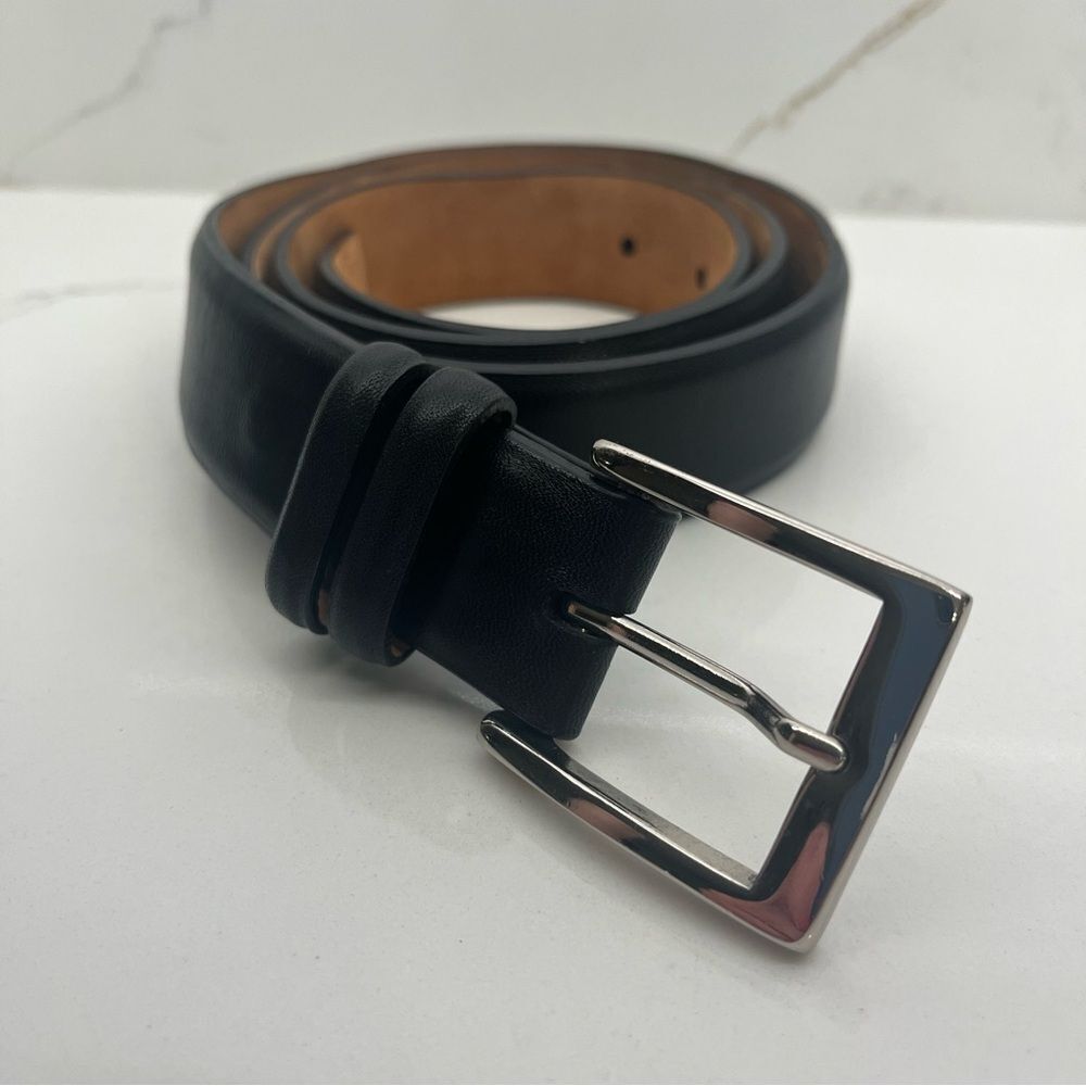 Elegant Black Leather Belt with Silver Buckle